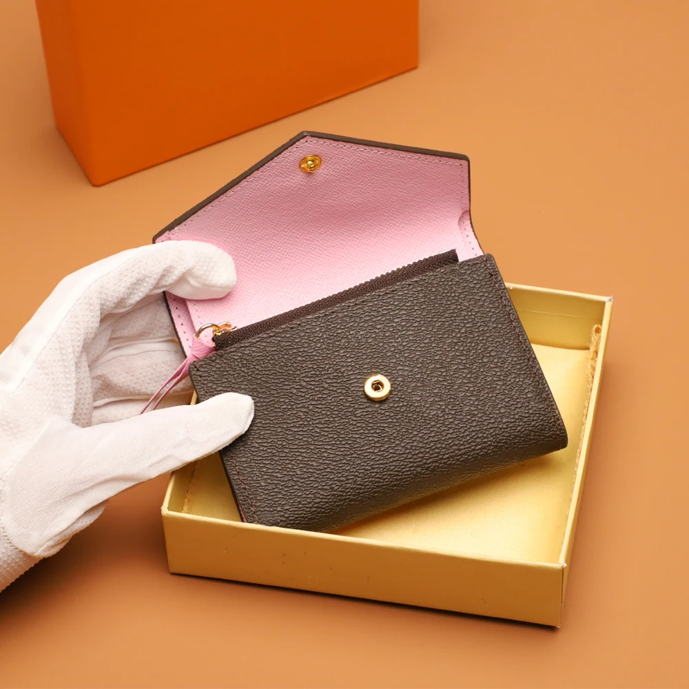 High Quality Women's Wallet Retro Folding Wallet Credit Card Bag Brand Master Design With Gift Box And Dust Bag
High Quality Women's Wallet Retro Folding Wallet Credit Card Bag Brand Master Design With Gift Box And Dust Bag