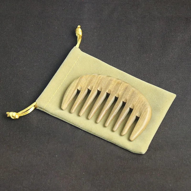 Mini Portable Wide-tooth Comb with Natural Green Sandalwood Head Massage Meridian Comb Curls Thick Tooth Comb 
Mini Portable Wide-tooth Comb with Natural Green Sandalwood Head Massage Meridian Comb Curls Thick Tooth Comb