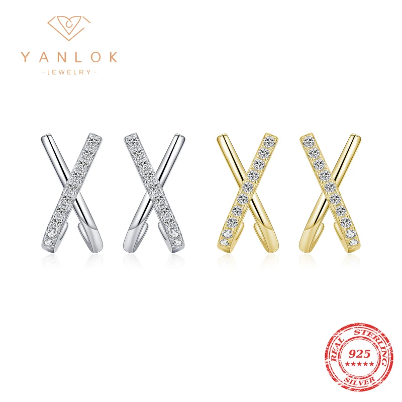 Женские серьги-гвоздики из серебра 925 пробы с фианитом
Женские серьги-гвоздики из серебра 925 пробы с фианитом