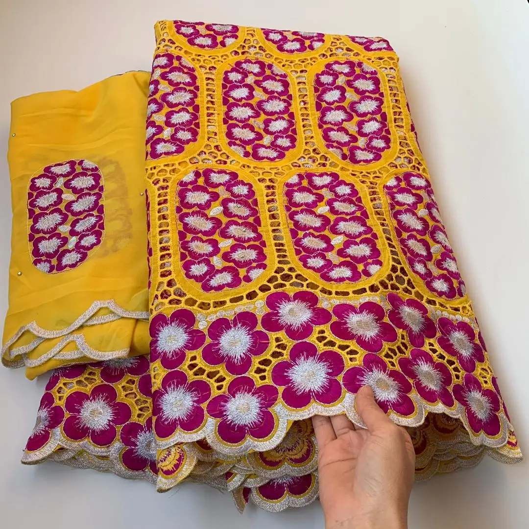 2021 New Yellow African Punch Cotton Lace Fabric 5 yards With 2 yards Headband Swiss Voile Fabric Nigerian Lace Fabric For Dress
2021 New Yellow African Punch Cotton Lace Fabric 5 yards With 2 yards Headband Swiss Voile Fabric Nigerian Lace Fabric For Dress