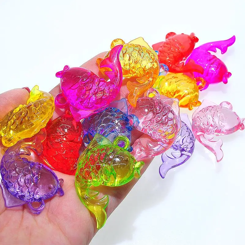 5pcs Color transparent acrylic plastic decorative carp reward playground digging machine push sugar ornaments | Дом и сад
