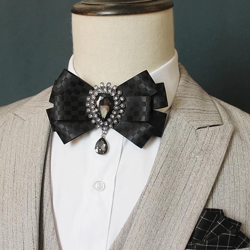 Classic Men's Bow Tie Suit Shirt Bowknot Groom Groomsman Etiquette Hosting Collar Flower Bowtie Accessories 13*9cm
Classic Men's Bow Tie Suit Shirt Bowknot Groom Groomsman Etiquette Hosting Collar Flower Bowtie Accessories 13*9cm