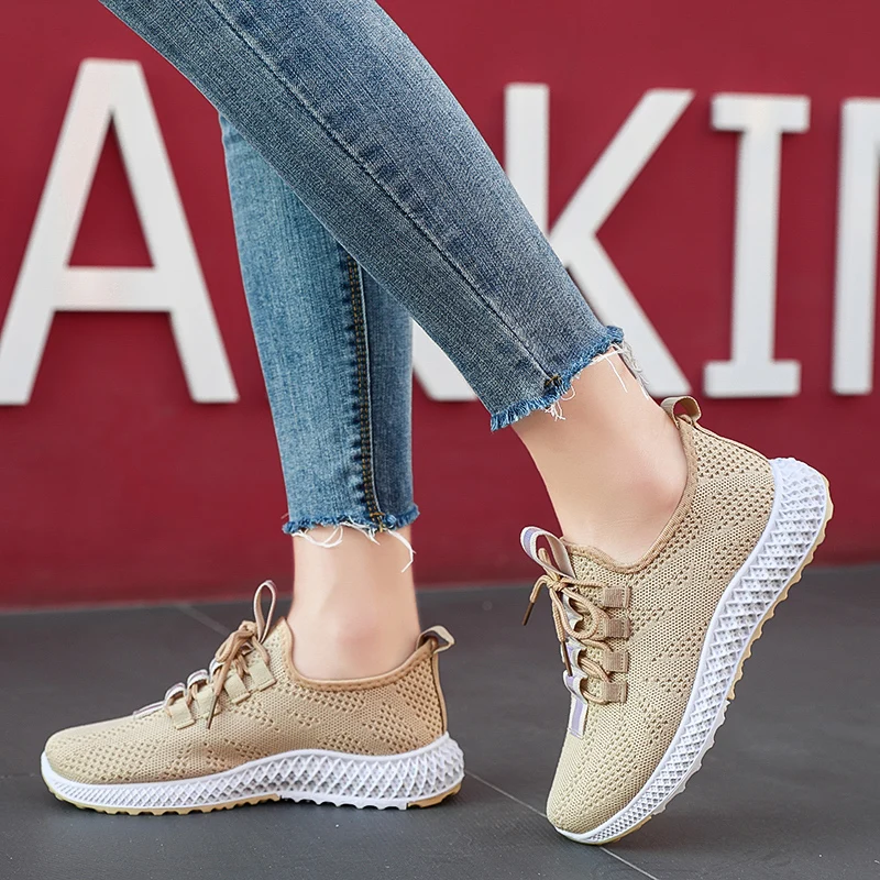 2021 New Women's Jogging Sneakers Women's Outdoor Breathable and Comfortable Casual Shoes Fashion Trendy Sneakers
2021 New Women's Jogging Sneakers Women's Outdoor Breathable and Comfortable Casual Shoes Fashion Trendy Sneakers