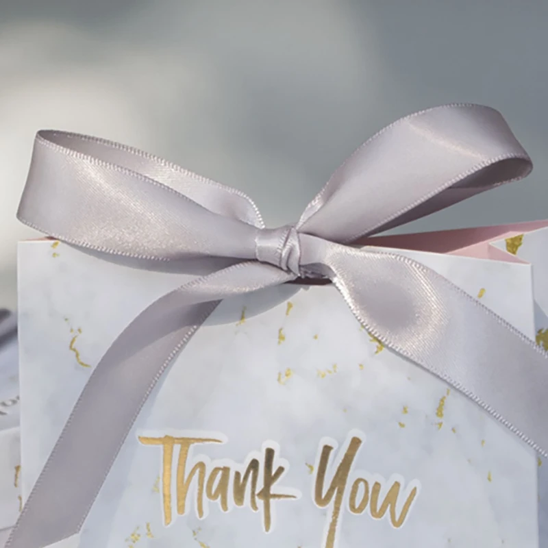 50/Pack Paper Box Gift Candy Biscuit Box Wedding Birthday Party Wrapping Valentine's Day Present Packaging Bag Box
50/Pack Paper Box Gift Candy Biscuit Box Wedding Birthday Party Wrapping Valentine's Day Present Packaging Bag Box