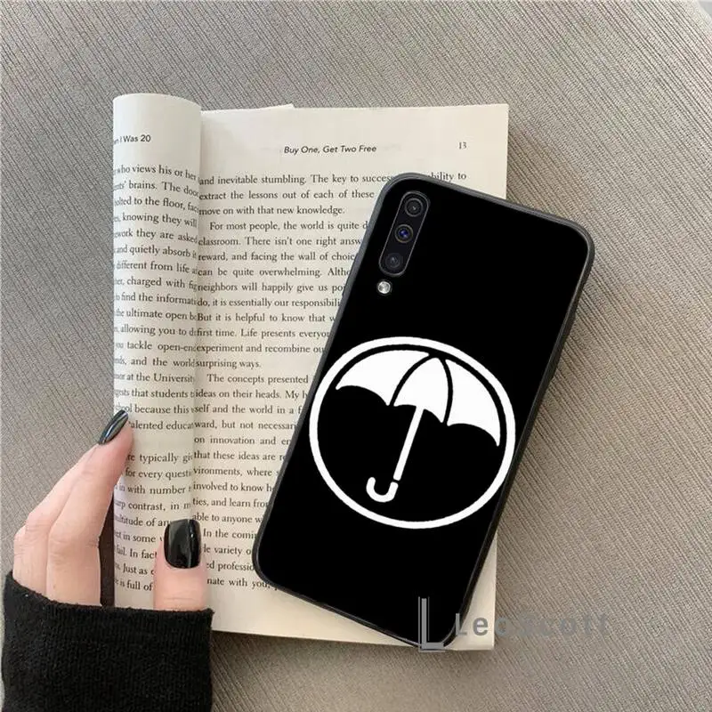 Umbrella Academy Coque Phone Case For Samsung Galaxy M10 20 30 A 40 50 70 71 6S A2 A6 A9 2018 J7 CORE PLUS STAR S10 5G C8
Umbrella Academy Coque Phone Case For Samsung Galaxy M10 20 30 A 40 50 70 71 6S A2 A6 A9 2018 J7 CORE PLUS STAR S10 5G C8