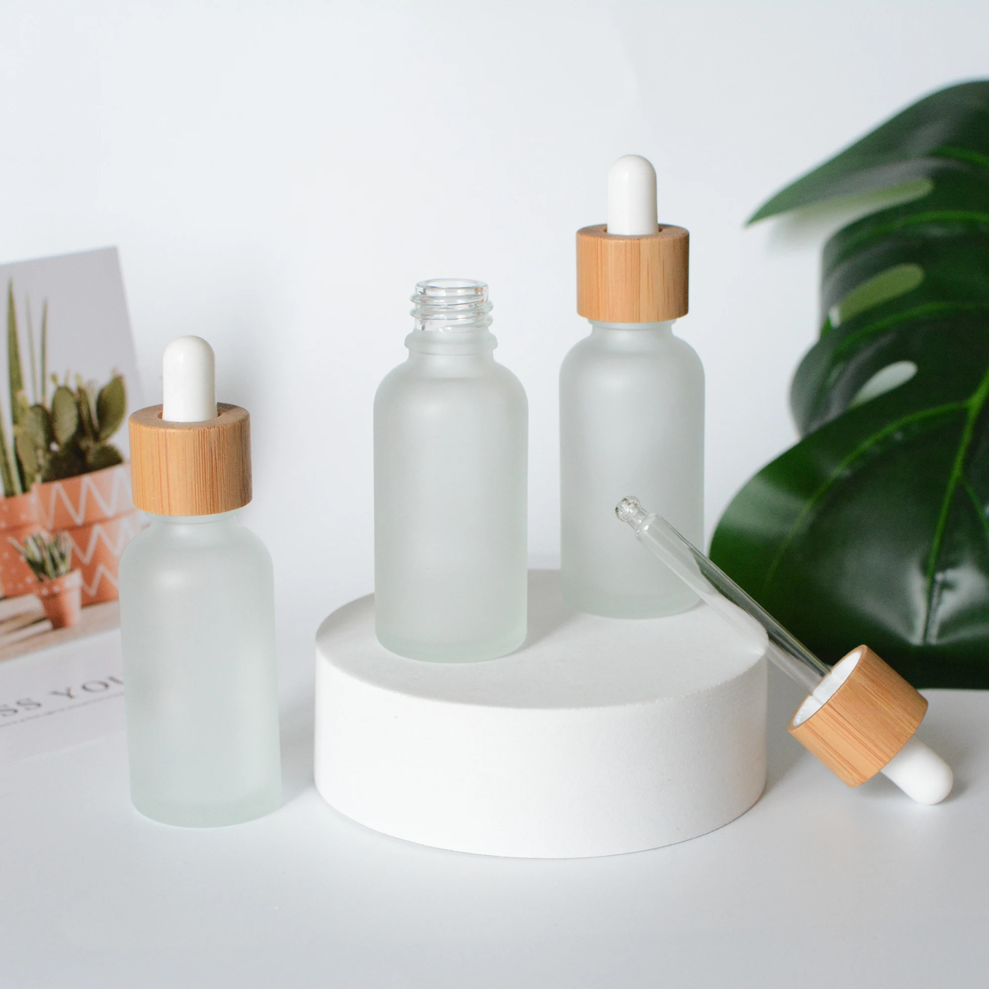 3pcs/200pcs 30ml 1oz Natural Bamboo Frosted Glass Dropper Bottles, Essential Oil Bottles, Makeup Packaging, Dropper Bottles
3pcs/200pcs 30ml 1oz Natural Bamboo Frosted Glass Dropper Bottles, Essential Oil Bottles, Makeup Packaging, Dropper Bottles