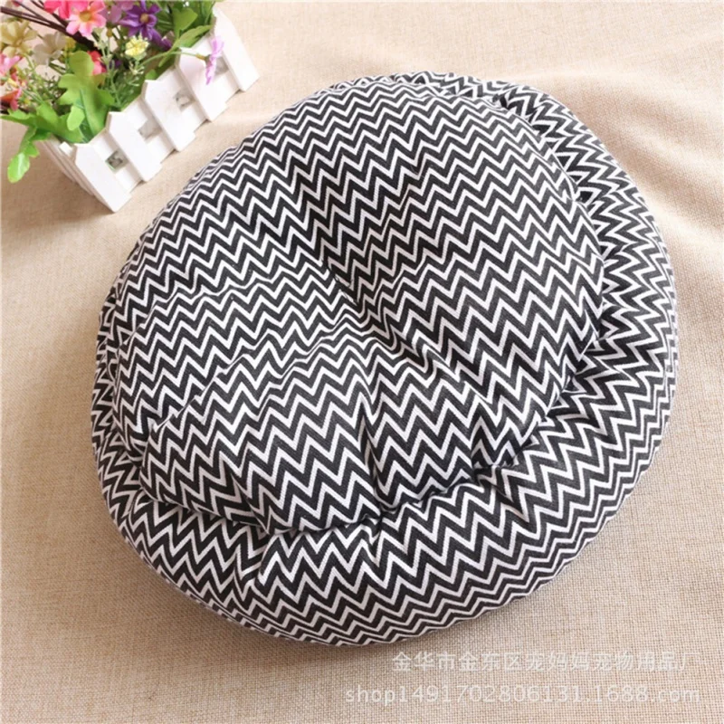 Pet Supplies,Flannelette Thickening and Warm Circle Breathable Pet Nest For Small,Medium and Large Dogs
Pet Supplies,Flannelette Thickening and Warm Circle Breathable Pet Nest For Small,Medium and Large Dogs
