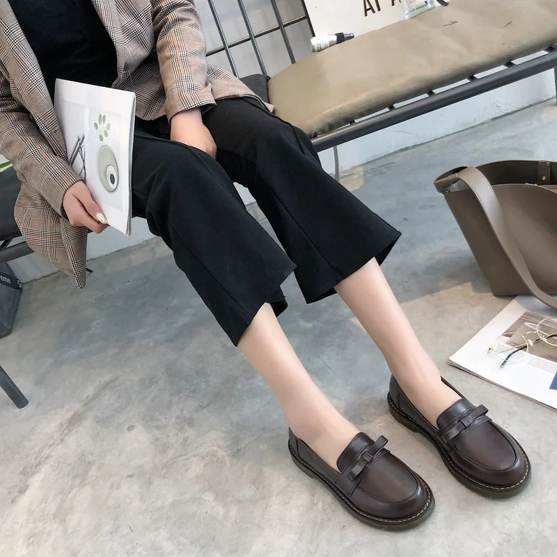 Women Flat Spring Derby Shoes Ladies Oxfords Patent Leather Platform Slip On Female Comfort Fashion Footwear W35-62
Women Flat Spring Derby Shoes Ladies Oxfords Patent Leather Platform Slip On Female Comfort Fashion Footwear W35-62