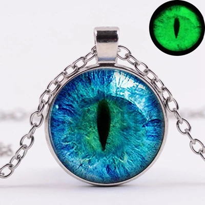 New Blue Cat Dragon Eyes Necklace Glow in the Dark Fluorescent Animal Eye Round Gem Pendant Necklace Halloween Gifts
New Blue Cat Dragon Eyes Necklace Glow in the Dark Fluorescent Animal Eye Round Gem Pendant Necklace Halloween Gifts