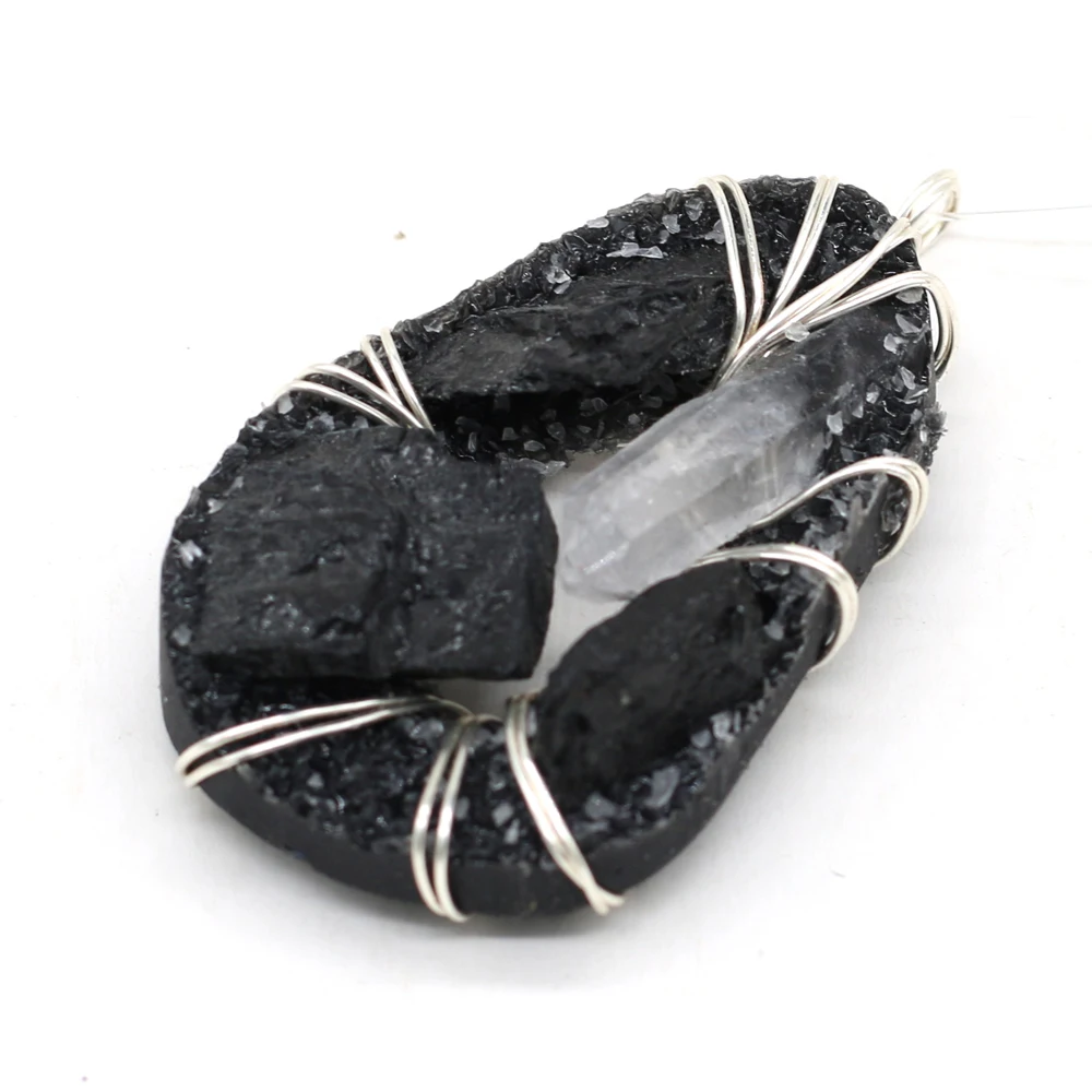 1pcs Natural Stone Druzy Water Drop Shape Black Crystal Pendants Charms for Necklace Jewelry Making DIY Accessories Size 35x55mm
1pcs Natural Stone Druzy Water Drop Shape Black Crystal Pendants Charms for Necklace Jewelry Making DIY Accessories Size 35x55mm