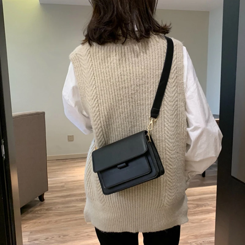 Women's Fashion Brand Small Crossbody Bag Lightweight PU Leather Messenger Bag Flap Handbag Purse Summer Travel Bag for Female 
Women's Fashion Brand Small Crossbody Bag Lightweight PU Leather Messenger Bag Flap Handbag Purse Summer Travel Bag for Female