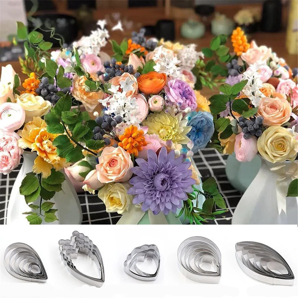 Baking Clay Mold Stainless Steel British Sugar Flower Cutting Die Designer DIY Dahlia Austin Rose Ranunculus Petal Cutter Tools
Baking Clay Mold Stainless Steel British Sugar Flower Cutting Die Designer DIY Dahlia Austin Rose Ranunculus Petal Cutter Tools
