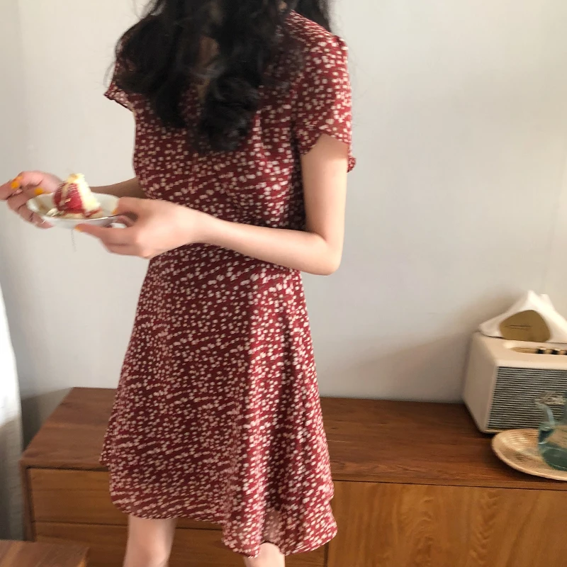 Dress Women Chiffon V-neck Short Sleeve Summer Dresses Sweet High Waist Floral A-line Trendy Elegant Chic Clothing Japan Style
Dress Women Chiffon V-neck Short Sleeve Summer Dresses Sweet High Waist Floral A-line Trendy Elegant Chic Clothing Japan Style