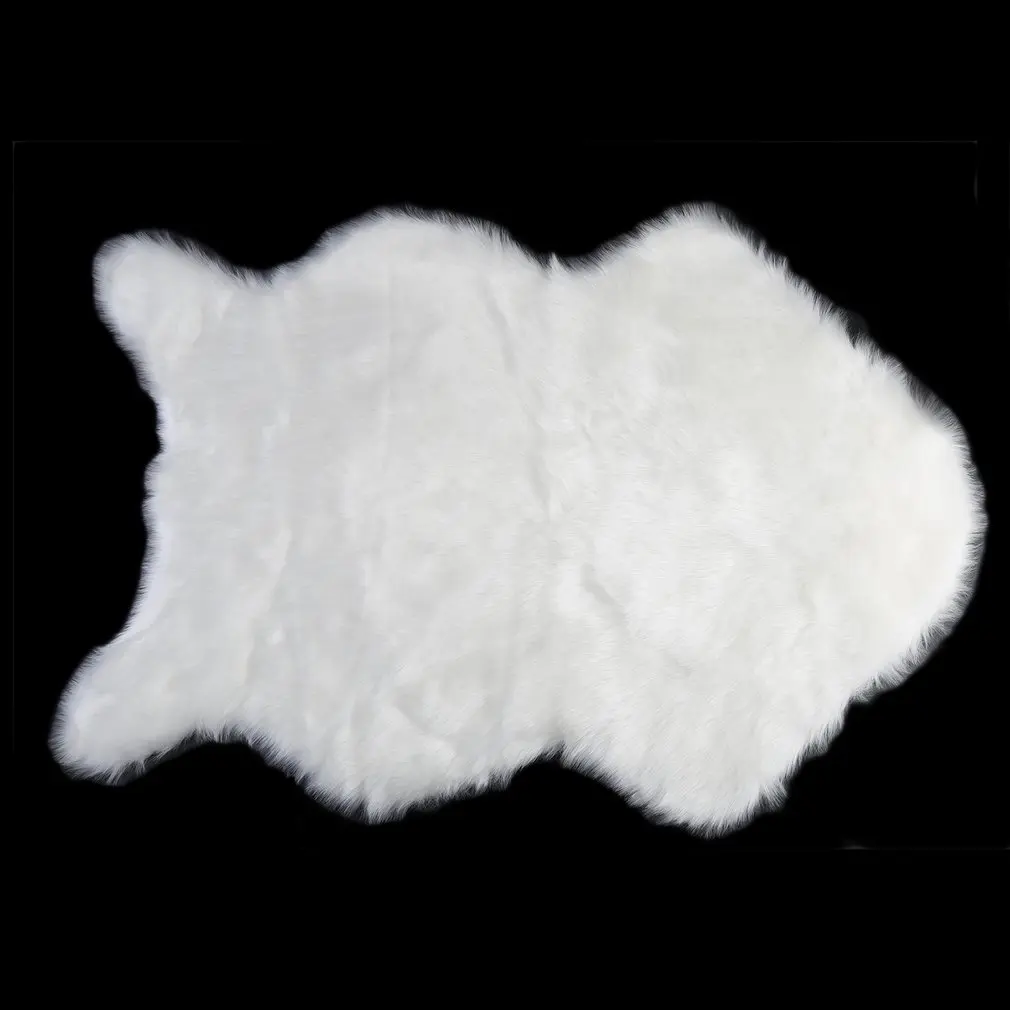 Faux Sheepskin floor carpet Chair Cover Warm Hairy Seat Pad Plain Skin Fur Plain Fluffy Area Rugs Bedroom Mat for Living Room
Faux Sheepskin floor carpet Chair Cover Warm Hairy Seat Pad Plain Skin Fur Plain Fluffy Area Rugs Bedroom Mat for Living Room