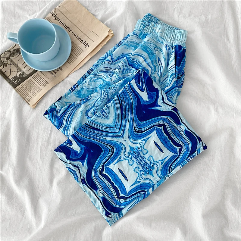 INS синий живопись маслом Печать Ботильоны Длина Повседневное брюки Мода для девочек уличная Нижняя тай-дай, свободные, широкие в ноге, штаны ... 
INS синий живопись маслом Печать Ботильоны Длина Повседневное брюки Мода для девочек уличная Нижняя тай-дай, свободные, широкие в ноге, штаны ...