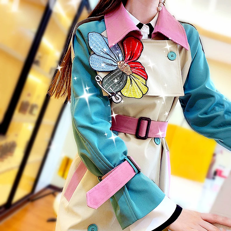 With Belt New Spring Autumn Chic Flower Embroidery Trench Coats Party Sweet Coats Outerwear Women's Coats Woman Clothes SL531
With Belt New Spring Autumn Chic Flower Embroidery Trench Coats Party Sweet Coats Outerwear Women's Coats Woman Clothes SL531