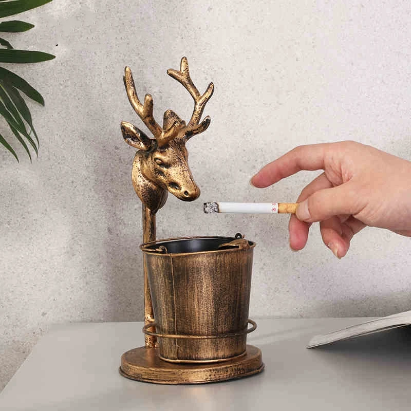 Retro Iron Ashtrays Cigarette Cigar Ash Tray Mini Trash Can Gift for Boyfriend Home Industrial Wind Personality Decoration Bar
Retro Iron Ashtrays Cigarette Cigar Ash Tray Mini Trash Can Gift for Boyfriend Home Industrial Wind Personality Decoration Bar