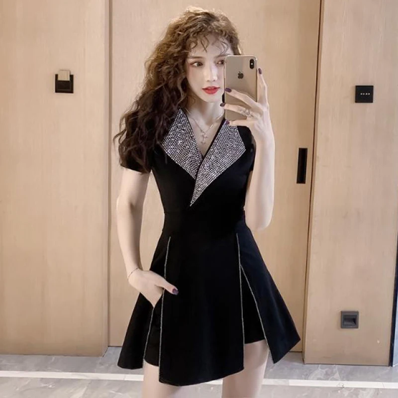 Женское повседневное офисное платье-мини, черное пикантное винтажное платье в Корейском стиле Хепберн из двух частей, элегантное облегающе...
Женское повседневное офисное платье-мини, черное пикантное винтажное платье в Корейском стиле Хепберн из двух частей, элегантное облегающе...