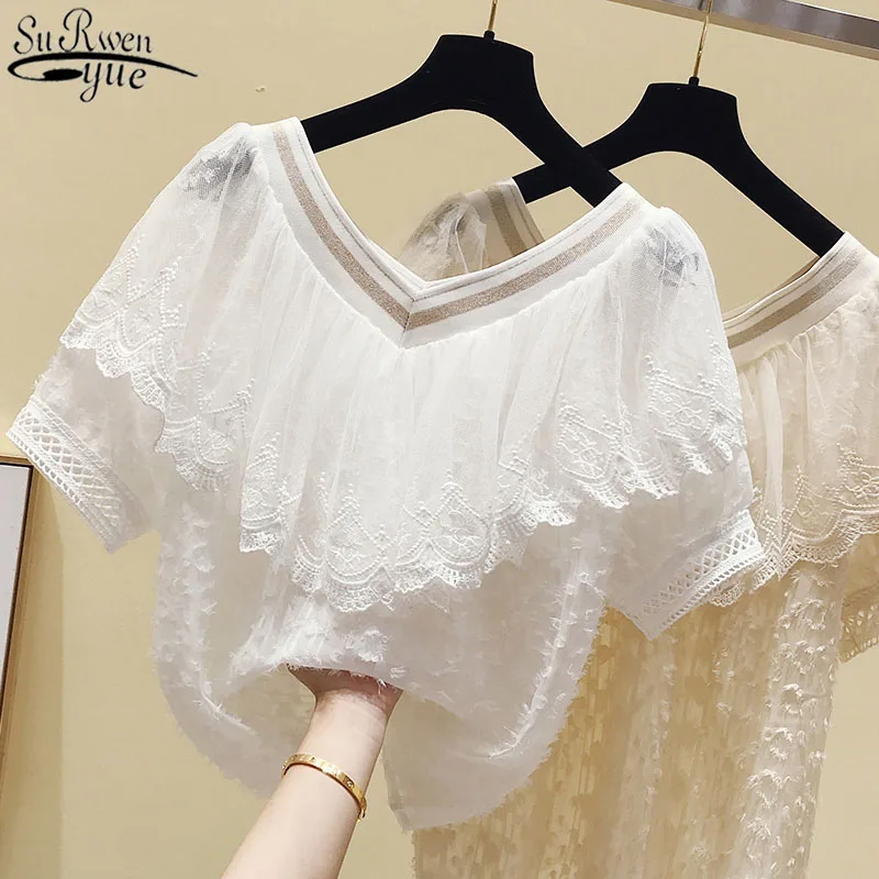 Summer Korean chic fringed lace blouse women new short-sleeved ruffled splicing chiffon shirt V-neck slim sweet pure color134977
Summer Korean chic fringed lace blouse women new short-sleeved ruffled splicing chiffon shirt V-neck slim sweet pure color134977