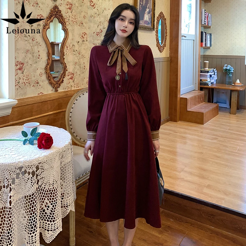 Женское вельветовое платье Leiouna, Бордовое платье выше колена с длинным рукавом и отложным воротником, ТРАПЕЦИЕВИДНОЕ ПЛАТЬЕ во французском ...
Женское вельветовое платье Leiouna, Бордовое платье выше колена с длинным рукавом и отложным воротником, ТРАПЕЦИЕВИДНОЕ ПЛАТЬЕ во французском ...