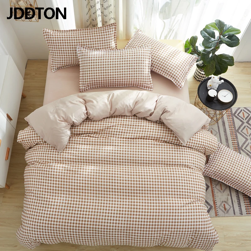 JDDTON 2020 Light Brown Plaid Bedding Sets Simple And Fashion Bed Linen Duvet Cover Set AB Side Bed Sheet Pillowcase Cover BE095
JDDTON 2020 Light Brown Plaid Bedding Sets Simple And Fashion Bed Linen Duvet Cover Set AB Side Bed Sheet Pillowcase Cover BE095