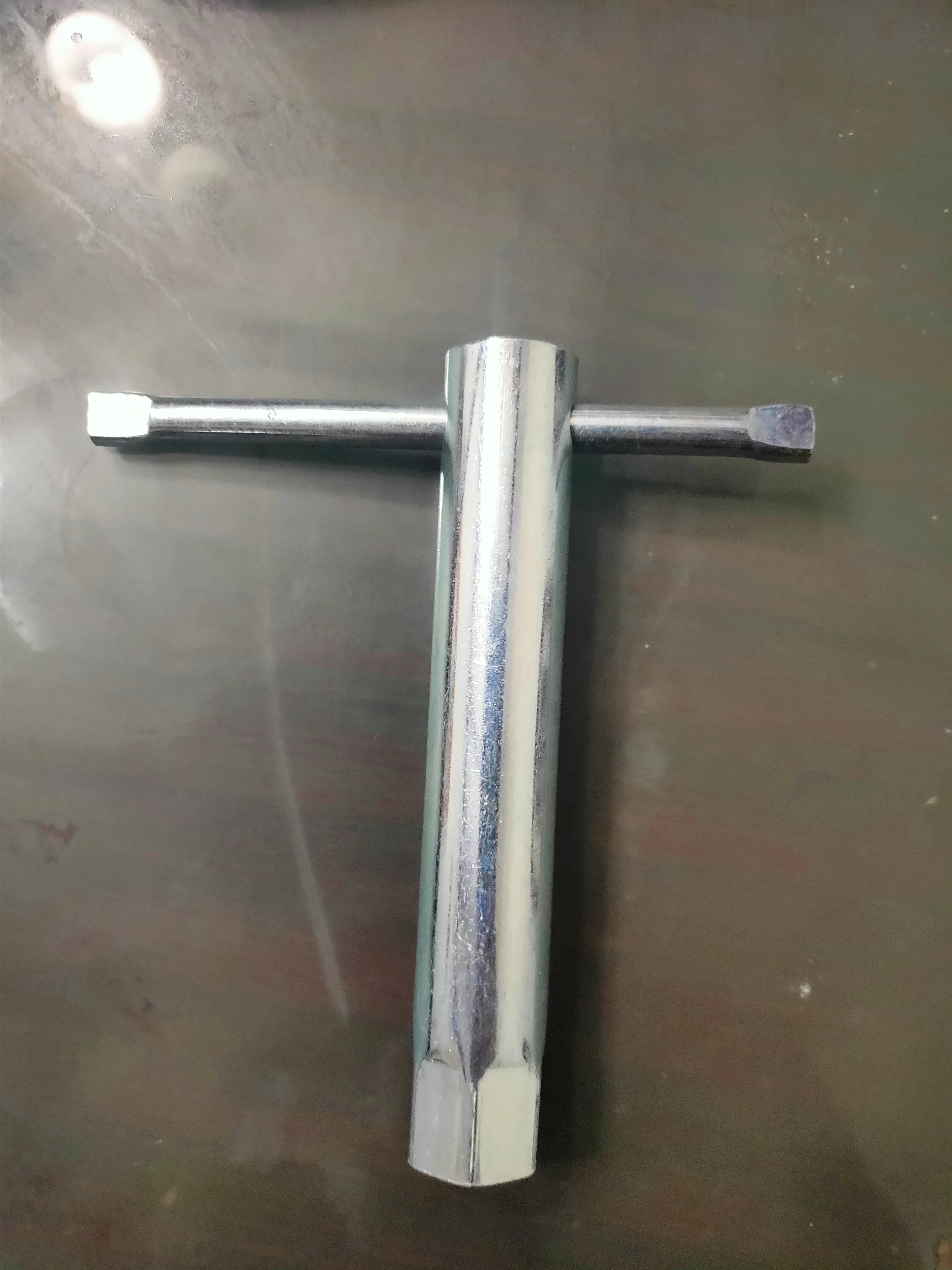 17mm Hexagon Spanner Box Spanner Socket Set for Wheel Repair
17mm Hexagon Spanner Box Spanner Socket Set for Wheel Repair