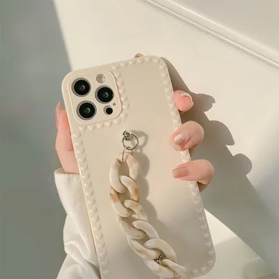 Simple Apricot White Marble Chain Elegant Shell Suitable For Apple Series Camera Position Heightening Protection 2021 Style
Simple Apricot White Marble Chain Elegant Shell Suitable For Apple Series Camera Position Heightening Protection 2021 Style