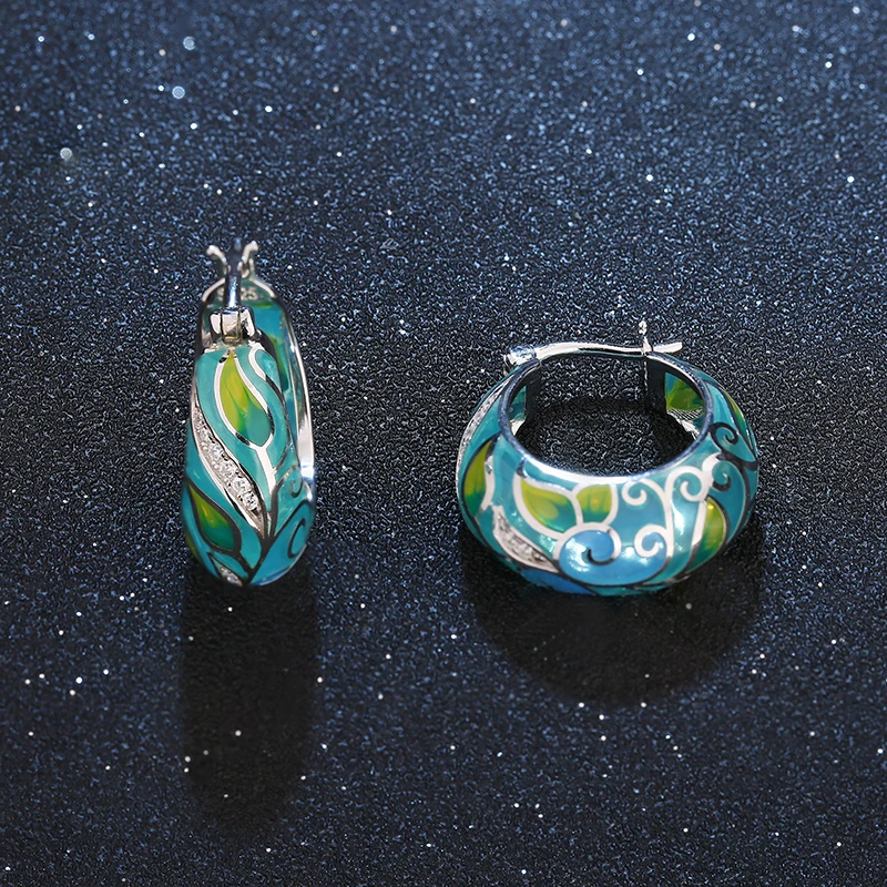 2020 New Round shape Light Blue Enamel Lotus Silver Earrings For Women 925 Sterling Silver Earrings with Cubic Zirconia Jewelry
2020 New Round shape Light Blue Enamel Lotus Silver Earrings For Women 925 Sterling Silver Earrings with Cubic Zirconia Jewelry