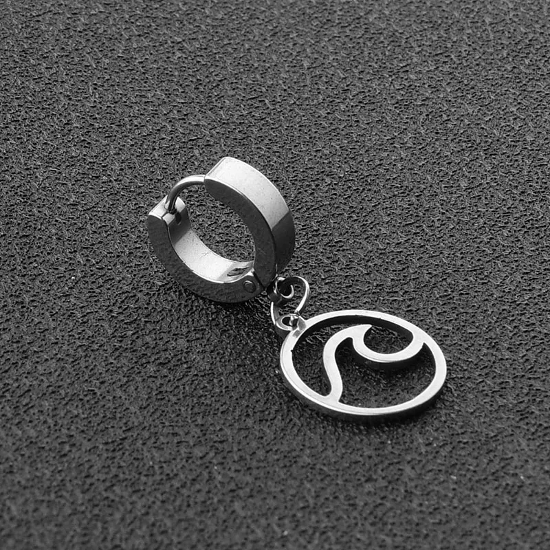 XIAOBOACC Clip Earrings for Men and Women Korean Fashion 1Pc Stainless Steel Hollow Round Earrings Wholesale
XIAOBOACC Clip Earrings for Men and Women Korean Fashion 1Pc Stainless Steel Hollow Round Earrings Wholesale
