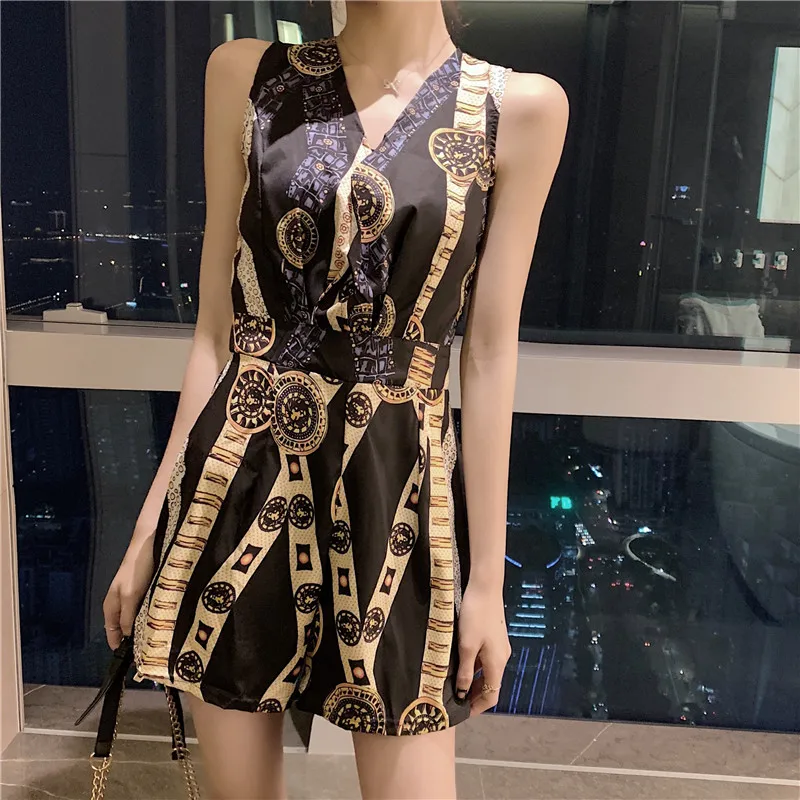 Women Print Slim Playsuits Sexy Backless Sleeveless Casual High Waist Wide Leg Playsuit Femme Rompers Vintage Short Jumpsuit
Women Print Slim Playsuits Sexy Backless Sleeveless Casual High Waist Wide Leg Playsuit Femme Rompers Vintage Short Jumpsuit