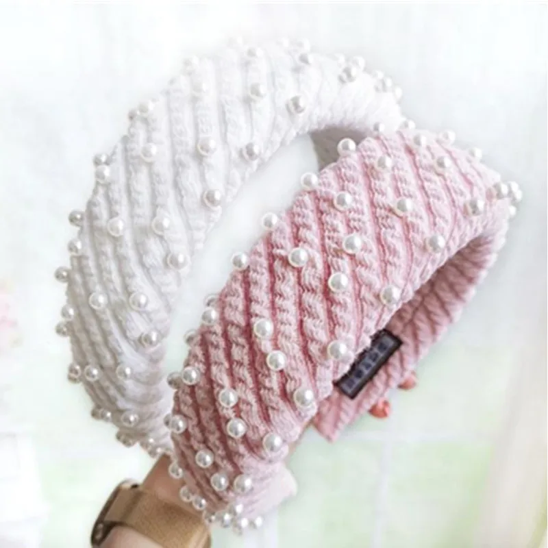 Solid Pearls Padded Head Band for Women Winter Headdress Sponge Hairband Adults Face Wash Headband Ladies Elegant Hair Hoop
Solid Pearls Padded Head Band for Women Winter Headdress Sponge Hairband Adults Face Wash Headband Ladies Elegant Hair Hoop