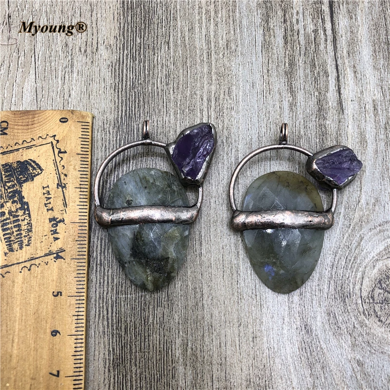 Natural Flash Labradorite Stone Pendants Amethysts Paved Antique Copper Vintage Boho Jewelry Making Charms MY210450
Natural Flash Labradorite Stone Pendants Amethysts Paved Antique Copper Vintage Boho Jewelry Making Charms MY210450