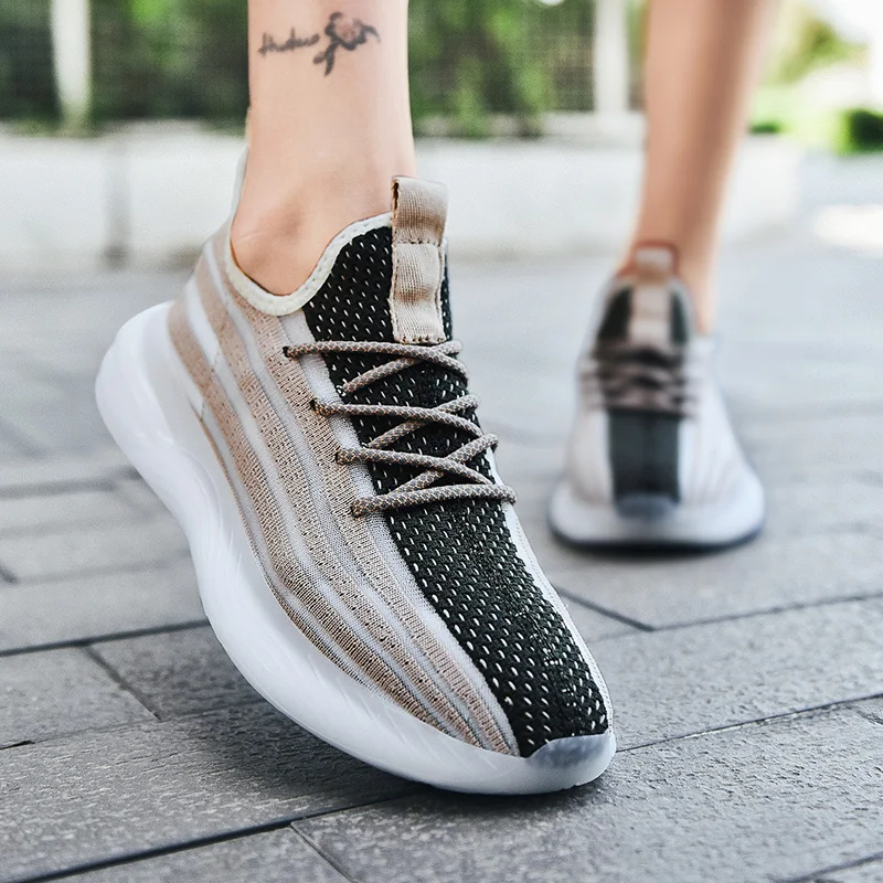 Men's Sneakers Breathable Summer Breathable Men's Shoes Casual Zapatos Transpirables Hombre Men Running Shoe Mesh
Men's Sneakers Breathable Summer Breathable Men's Shoes Casual Zapatos Transpirables Hombre Men Running Shoe Mesh