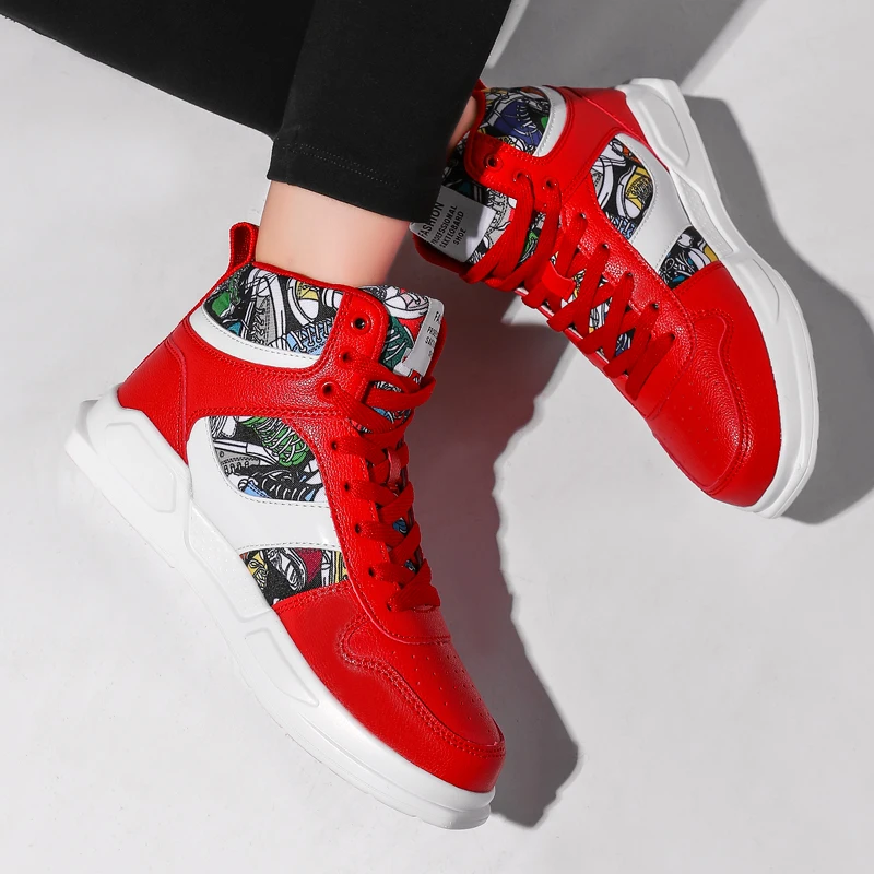 Graffiti Women Fashion Sneakers High Top Men Casual Shoes Plus Size 35-44 Lace Up Flat Heel Sport Skate Shoes Valentine Shoes
Graffiti Women Fashion Sneakers High Top Men Casual Shoes Plus Size 35-44 Lace Up Flat Heel Sport Skate Shoes Valentine Shoes