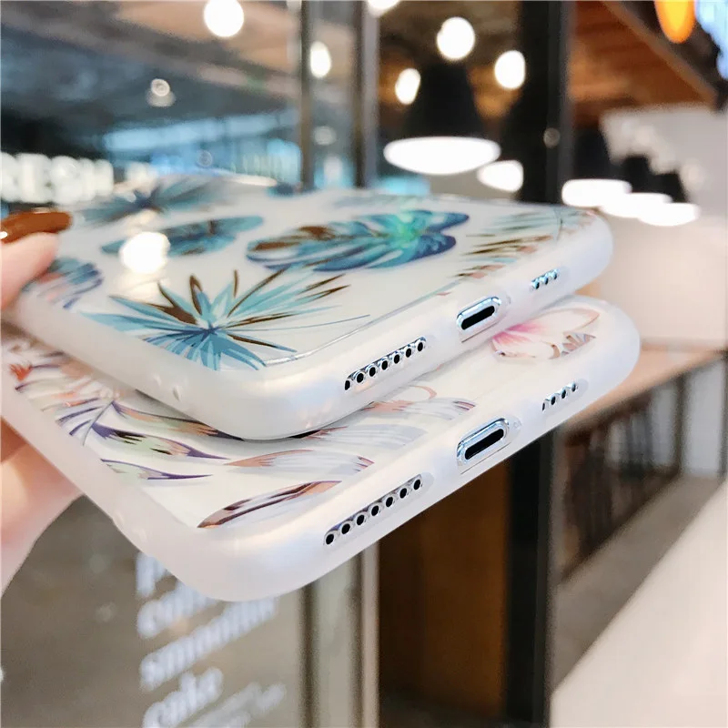 100Pcs Flamingo Plating Leaves Phone Case For iPhone 12 11 Pro XR XS Max X 7 8 6 Plus SE2 Retro Colorful Flowers Soft IMD Cover
100Pcs Flamingo Plating Leaves Phone Case For iPhone 12 11 Pro XR XS Max X 7 8 6 Plus SE2 Retro Colorful Flowers Soft IMD Cover