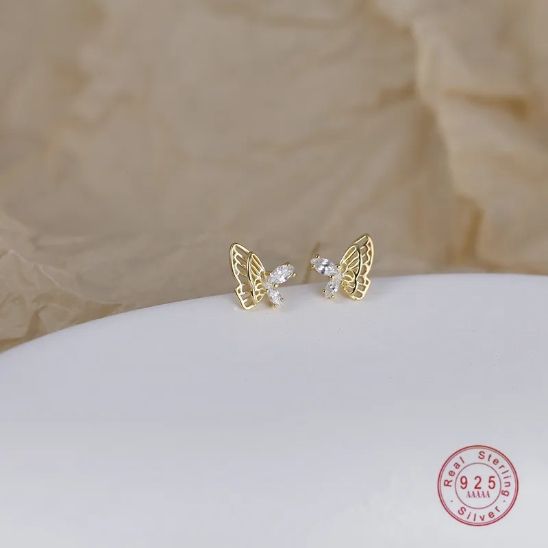 HI MAN 925 Sterling Silver Japanese Creative Exquisite Crystal Butterfly Stud Earrings Women Sweet Romantic Daily Jewelry
HI MAN 925 Sterling Silver Japanese Creative Exquisite Crystal Butterfly Stud Earrings Women Sweet Romantic Daily Jewelry