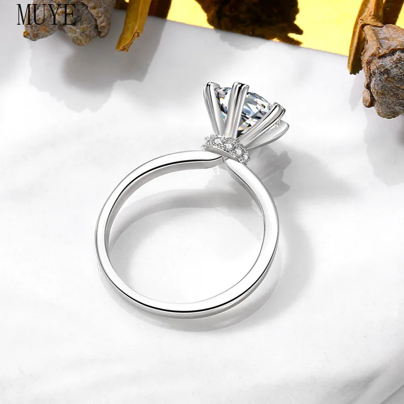 MUYE Real 925 Sterling Silver Shining 1.9 Carat Diamond Ring for Women's Classic Engagement Wedding Fine Fashion Jewelry JZ417
MUYE Real 925 Sterling Silver Shining 1.9 Carat Diamond Ring for Women's Classic Engagement Wedding Fine Fashion Jewelry JZ417