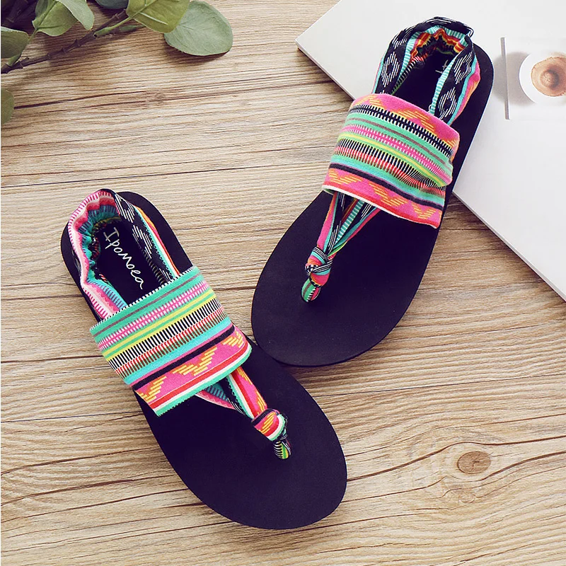 Summer New Style Outer Wear Personality Clip Finger Ladies Slippers Bohemian Sandals Simple and Fashionable Street Shoes
Summer New Style Outer Wear Personality Clip Finger Ladies Slippers Bohemian Sandals Simple and Fashionable Street Shoes