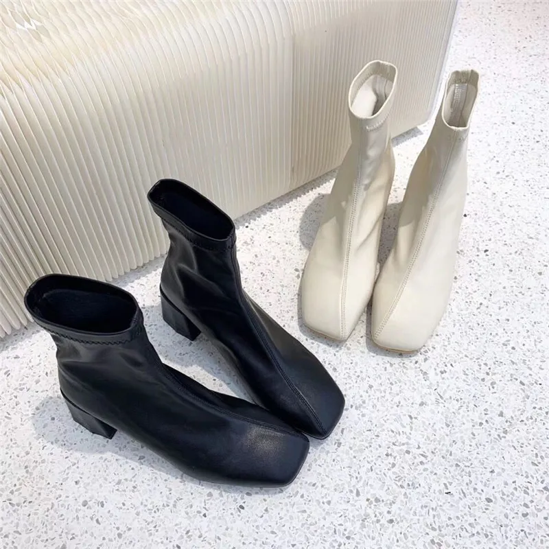 Fashion Elegant White Ankle Boots Women Designer Sexy Lady Chelsea Boots Casual Leather High Heels Black Autumn Winter Shoes New 
Fashion Elegant White Ankle Boots Women Designer Sexy Lady Chelsea Boots Casual Leather High Heels Black Autumn Winter Shoes New