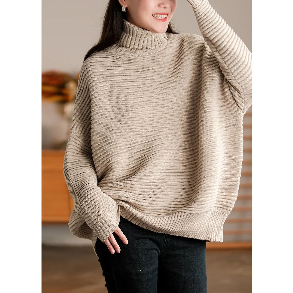 SuperAen New Casual Comfortable Cotton High Neck Sweater Women's Pullover Loose Knitted Top Casual Oversized Sweater
SuperAen New Casual Comfortable Cotton High Neck Sweater Women's Pullover Loose Knitted Top Casual Oversized Sweater