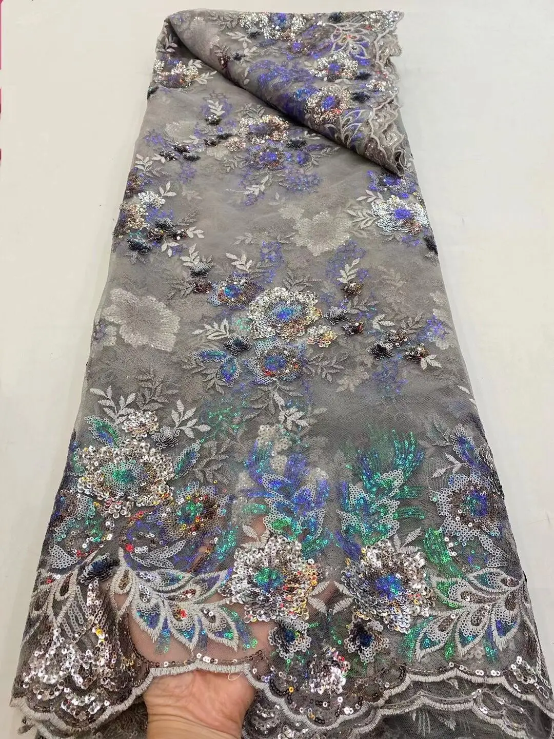 Nigerian Net Mesh Tulle Lace Top Selling Sequins Lace Fabrics Nigerian Lace Fabrics for Dress
Nigerian Net Mesh Tulle Lace Top Selling Sequins Lace Fabrics Nigerian Lace Fabrics for Dress