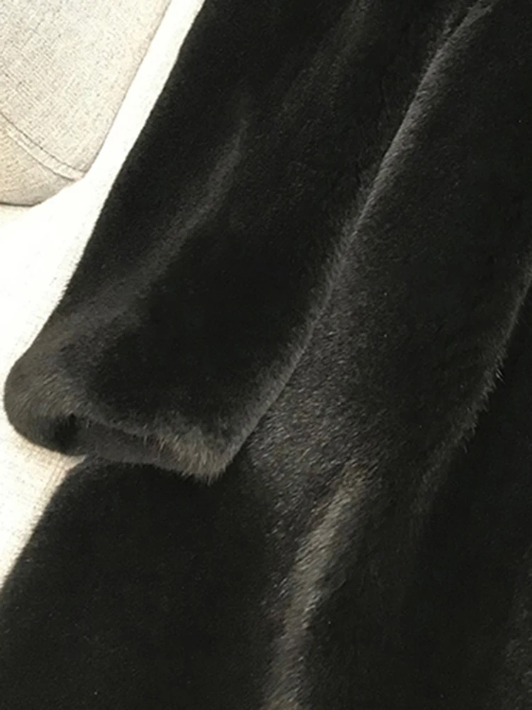 Lautaro Winter Long Black Warm Fluffy Faux Mink Fur Coat Women with Deep V Neck Long Sleeve Elegant Luxury Korean Fashion 2021 
Lautaro Winter Long Black Warm Fluffy Faux Mink Fur Coat Women with Deep V Neck Long Sleeve Elegant Luxury Korean Fashion 2021