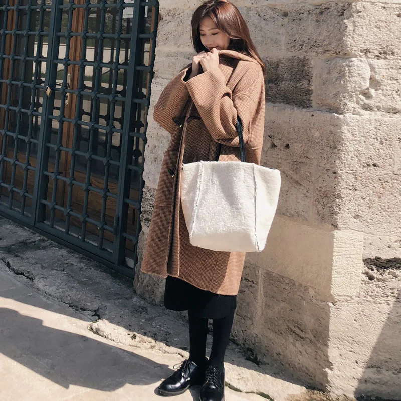 2020Double-Faced Cashmere Coats Women's Autumn And Winter New Big-Name Temperament Lace Woolen Coat Women's Clothing Wool Blends
2020Double-Faced Cashmere Coats Women's Autumn And Winter New Big-Name Temperament Lace Woolen Coat Women's Clothing Wool Blends