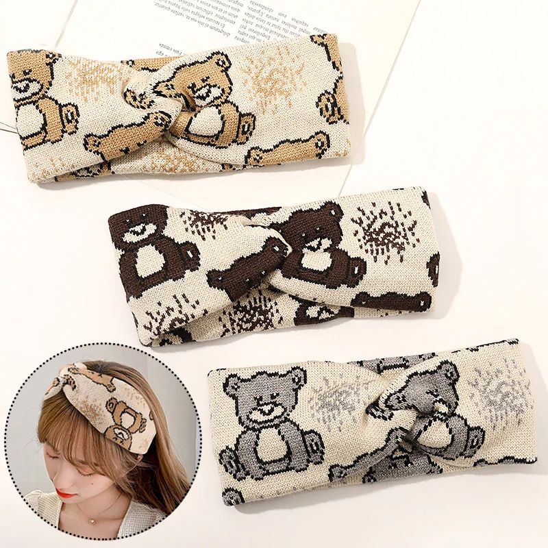 Cute Bear Knitted Wide-brimmed Headband Hair Accessories Fashion Printing Headband Fashion Temperament Hair Band Headwear
Cute Bear Knitted Wide-brimmed Headband Hair Accessories Fashion Printing Headband Fashion Temperament Hair Band Headwear