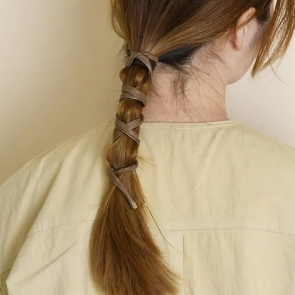 New Elegant Women Vintage Ponytail Hold Leather Long Hair Tie Headband Sweet Hair Decorate Hairbands Fashion Hair Accessories
New Elegant Women Vintage Ponytail Hold Leather Long Hair Tie Headband Sweet Hair Decorate Hairbands Fashion Hair Accessories