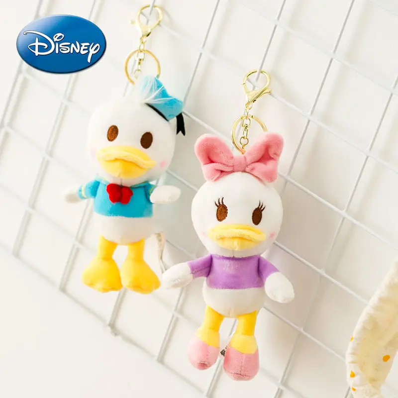 Disney Mickey Minnie Donald Duck Plush Doll Pendant Toy Car Keychain Pendant Daisy Couple Bag Pendant Jewelry
Disney Mickey Minnie Donald Duck Plush Doll Pendant Toy Car Keychain Pendant Daisy Couple Bag Pendant Jewelry