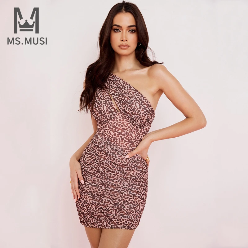 MSMUSI 2021 New Fashion Women Leopard Print One Shoulder Mesh Bodycon Mini Dress Sexy Hollow Out Club Party Lady Summer Dress
MSMUSI 2021 New Fashion Women Leopard Print One Shoulder Mesh Bodycon Mini Dress Sexy Hollow Out Club Party Lady Summer Dress