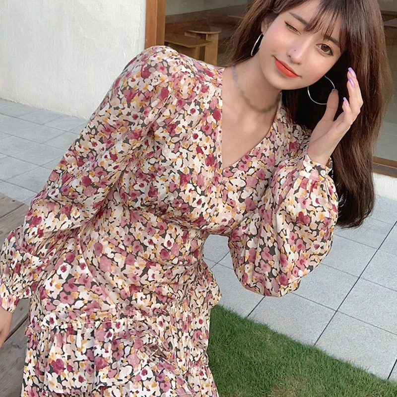 Spring And Autumn New Women's Floral Short Dress Shows High Waist Temperament Long Sleeve Skirt Women's Dress
Spring And Autumn New Women's Floral Short Dress Shows High Waist Temperament Long Sleeve Skirt Women's Dress