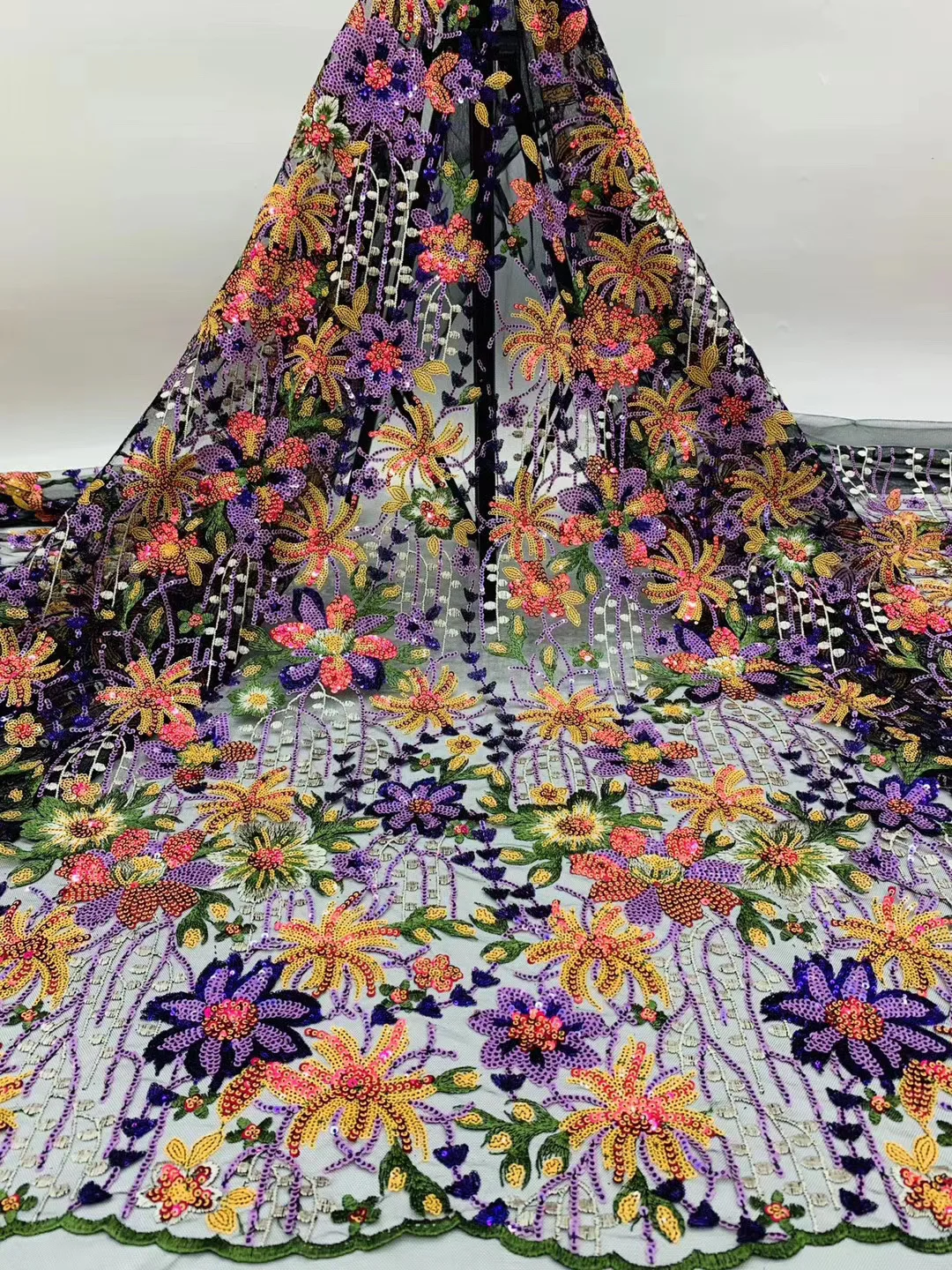 Sequence Bridal French Lace Fabric Embroidered Nigeria African Women's Tulle Lace Fabric 2021 High Quality Lace D4151
Sequence Bridal French Lace Fabric Embroidered Nigeria African Women's Tulle Lace Fabric 2021 High Quality Lace D4151