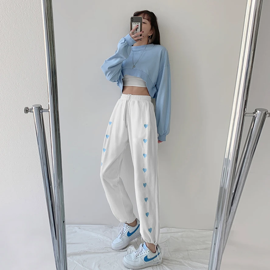 Super Popular CEC Lovely White Casual Women's High Waist Thin Looking Jogger Trendy Ins Loose Straight Sports Pants 
Super Popular CEC Lovely White Casual Women's High Waist Thin Looking Jogger Trendy Ins Loose Straight Sports Pants